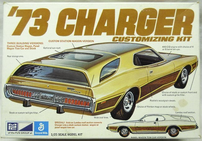 MPC 1/25 1973 Dodge Charger - Stock / Panel Wagon Tow Car / Custom Station Wagon, 1-7307-225 plastic model kit
